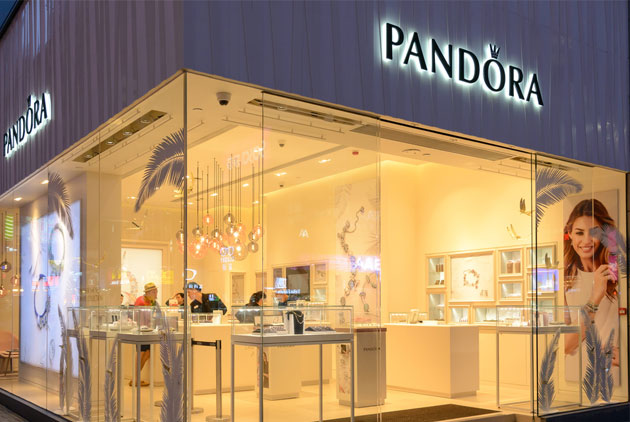 女孩最愛輕奢珠寶Pandora　股價5年暴漲20倍
