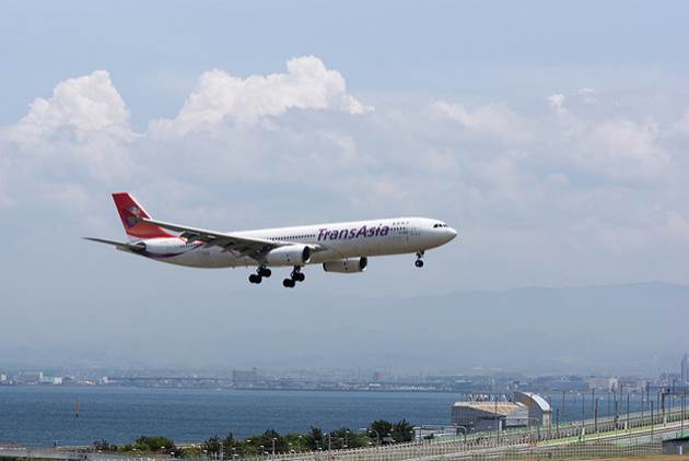 載客降四分之一　促銷救不了復興航空