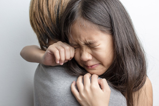 小女孩說：「真的不痛啊」，讓我們的心都碎了