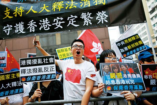 香港經濟-深港通-滬港通-港珠澳大橋-一國兩制