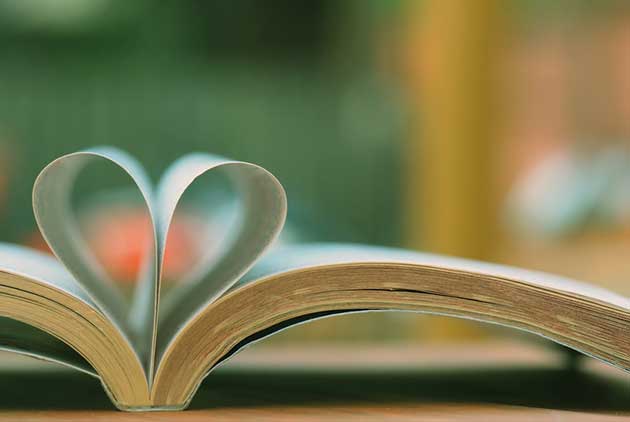 放下臉書，讀好書　別讓腦袋餓著了