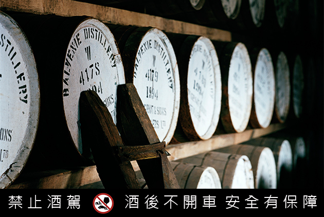 好的威士忌像一場魔術秀，秘密都在桶子裡