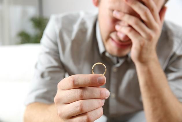 年輕人30不立    等於媽寶靠爸嗎？
