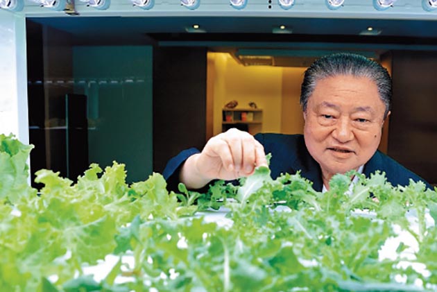 談退休！專訪台達電鄭崇華：幫人解決問題的初衷