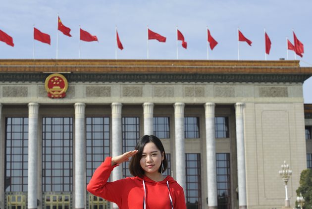 不只盧麗安，這些台青為何也想加入共產黨？