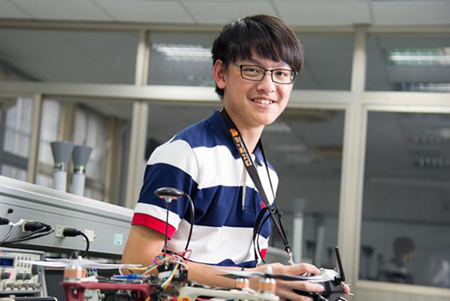 14歲靠Google自組無人機　周延俊：國中只夢想考上建北很可悲