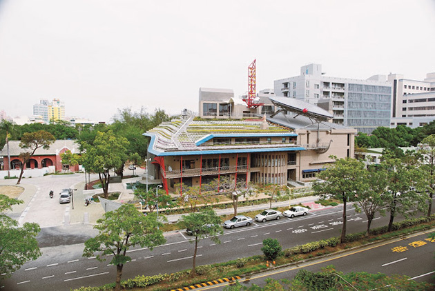 【低碳生活部落格】係金A！綠建築教父盛讚的白金級建築，台灣人蓋的