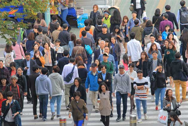 杜絕血汗　南韓政府帶頭趕員工下班