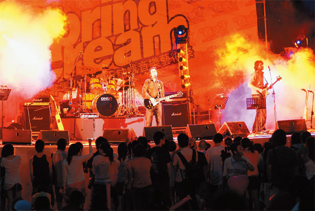 春浪、春吶登場！音樂祭經濟遍地開花