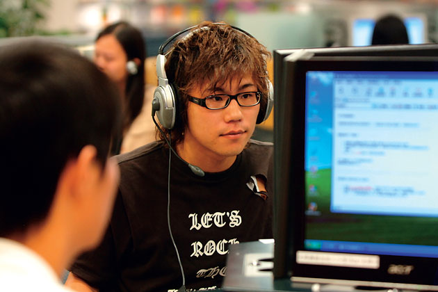 戴耳機聽音樂，人際關係差？