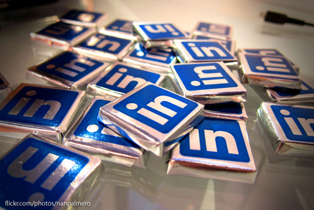 LinkedIn１０周年，獲利模式轉向「付費訊息」