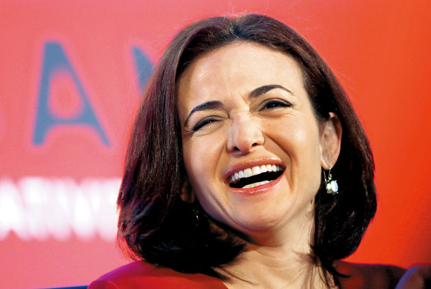 臉書營運長：女性有能力缺抱負
