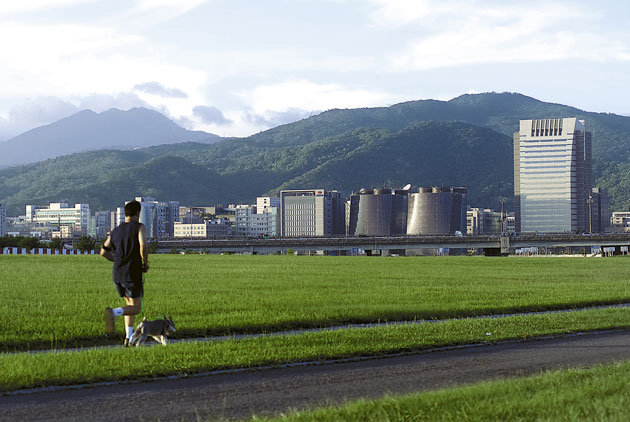 《天下雜誌》2013年 幸福城市「城市競爭力」調查出爐
