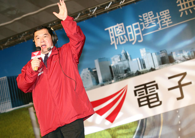 時事短評／我們住在警察國家裡　老大哥在看著你
