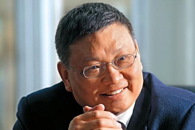 長江商學院創辦院長項兵：中國將走自己的路