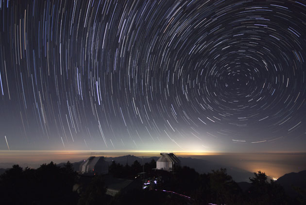 2015年請仰望星空：兩次日食、兩次月食、金星相會木星
