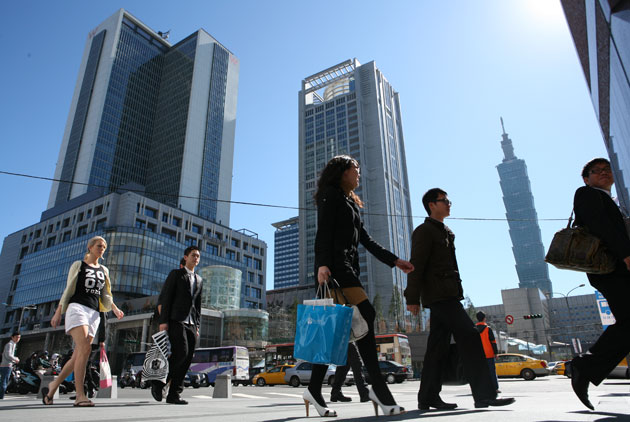 世銀：薪資凍漲、收入差距擴大，將成全球隱憂