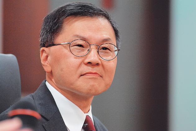 何大一：做「必須」做的事，人生才可更上層樓