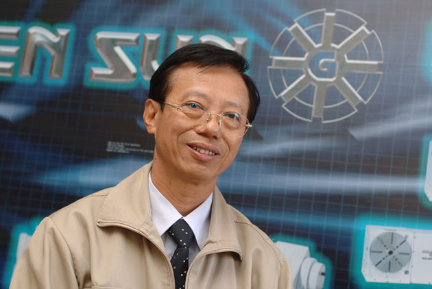 游進坤 　一出手搶下歐美八成市場