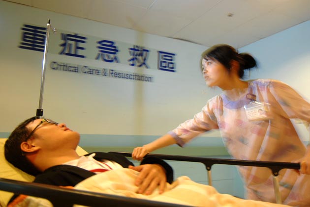 急診女醫師：你在人間的未來會恨我嗎？