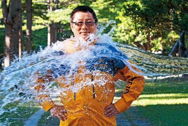 無私分享認證法　他讓台灣防水衣與國際接軌