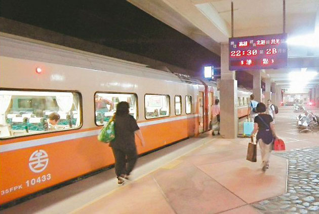 深夜到中午…台鐵神祕列車繞4分之3個台灣