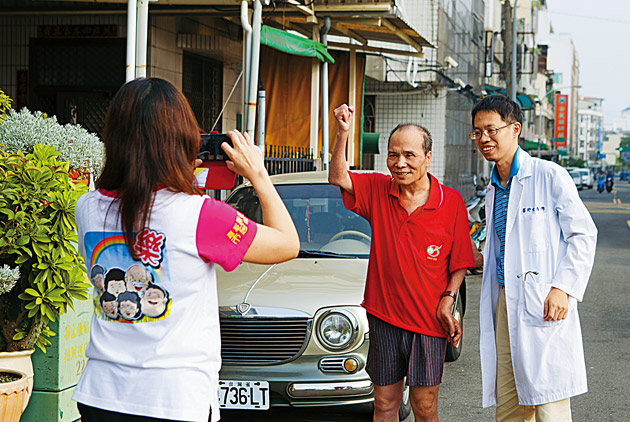 在宅醫療-居家照護-長照服務-嘉義市居家服務管理中心-高齡醫療