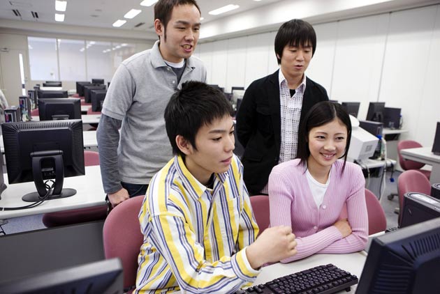 日本要「出口」教育
