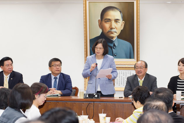 百廢待舉　台灣禁得起4個月停擺嗎？