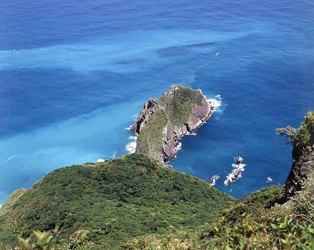 東澳鄉海岸。