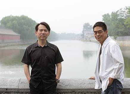 他倆創造了「龍的傳人」的經典，左為李建復，右為侯德健，攝於北京故宮。